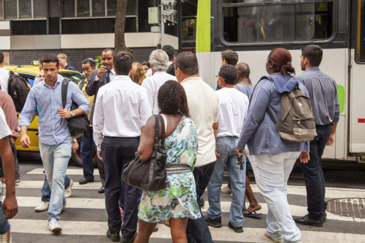 'Apesar da desaceleração da economia, a gente não vê aumento do desemprego ou deterioração no mercado de trabalho', diz especialista.