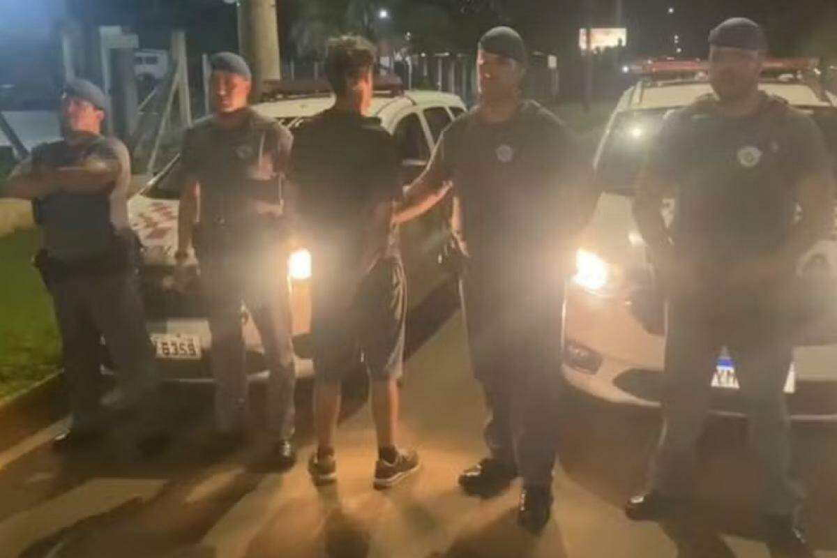 Homem foi preso pela Polícia Militar 