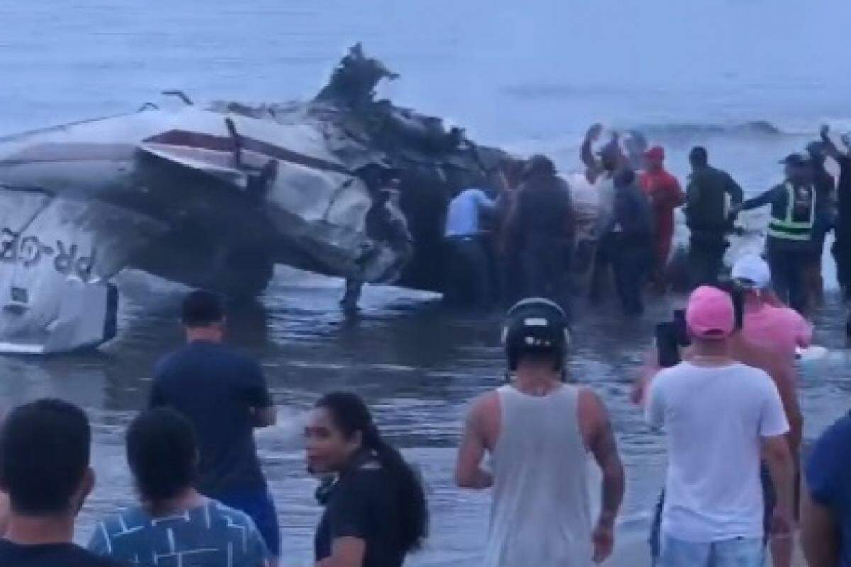 Destroços do avião