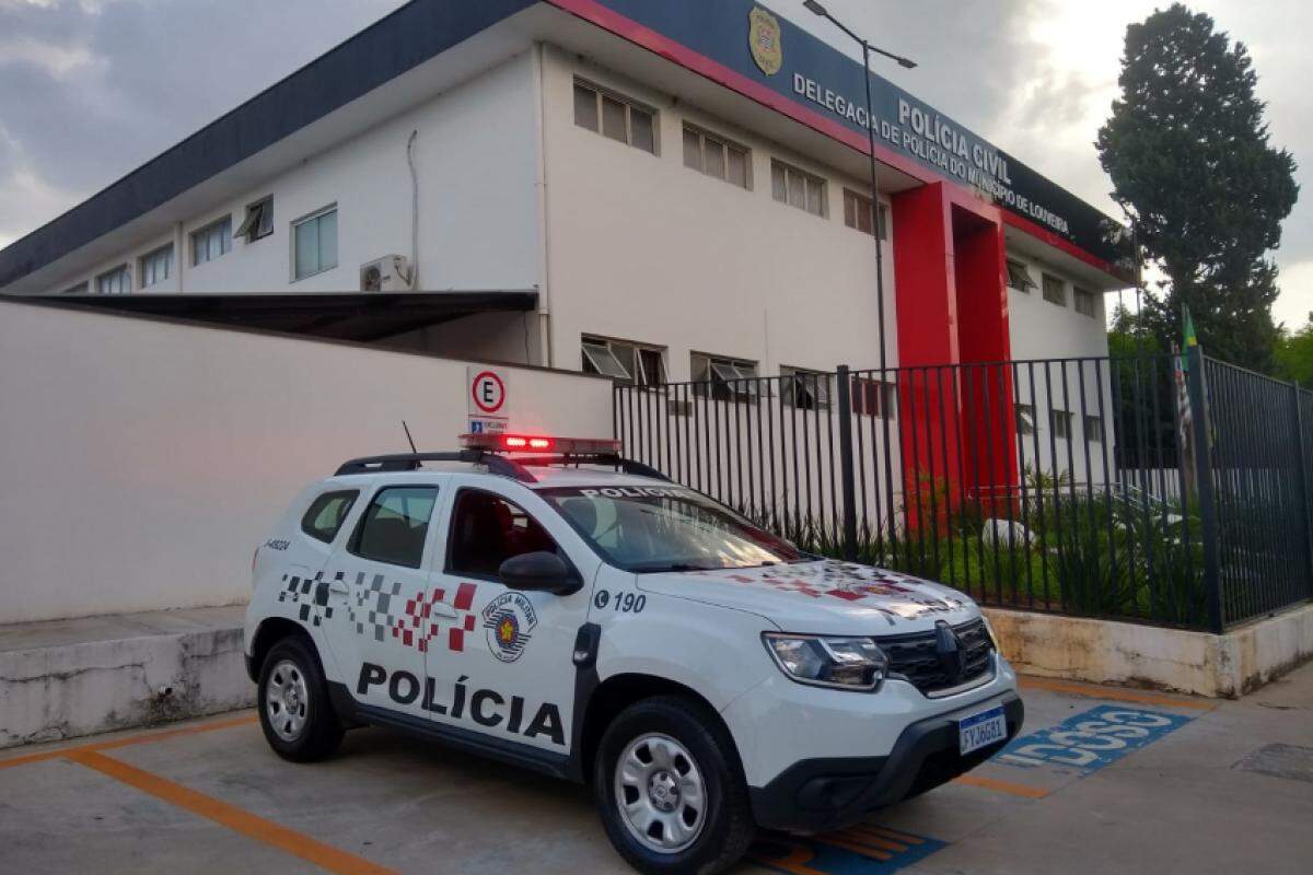 O suspeito foi preso pela manhã, em sua casa, após ter fugido da cena do crime