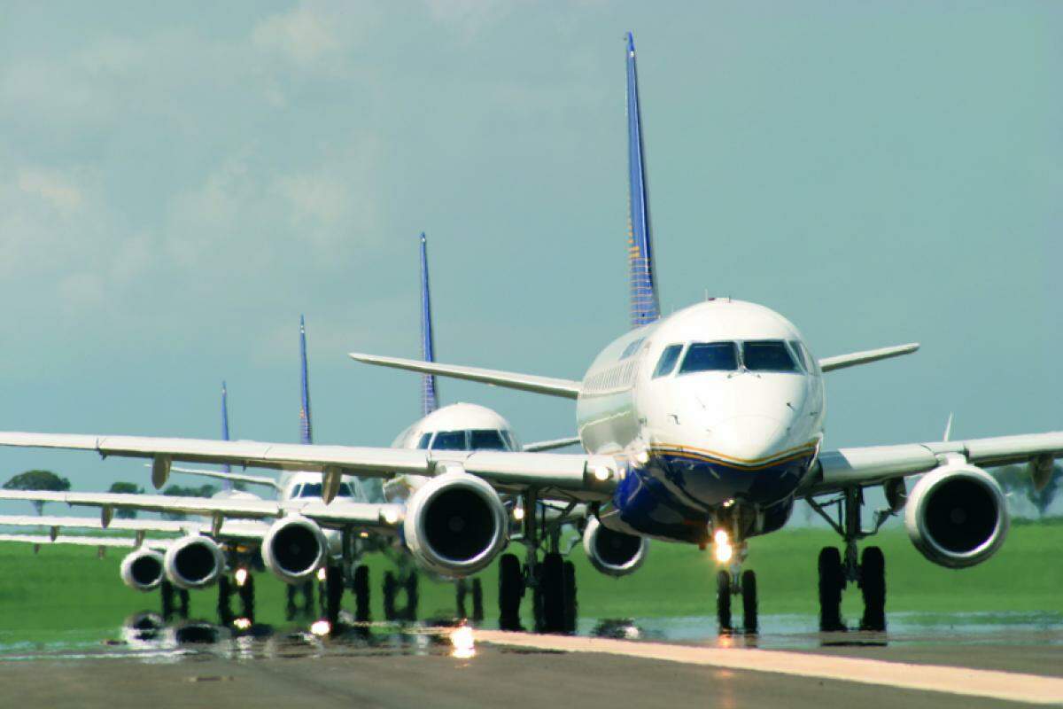 Aviões comerciais da Embraer