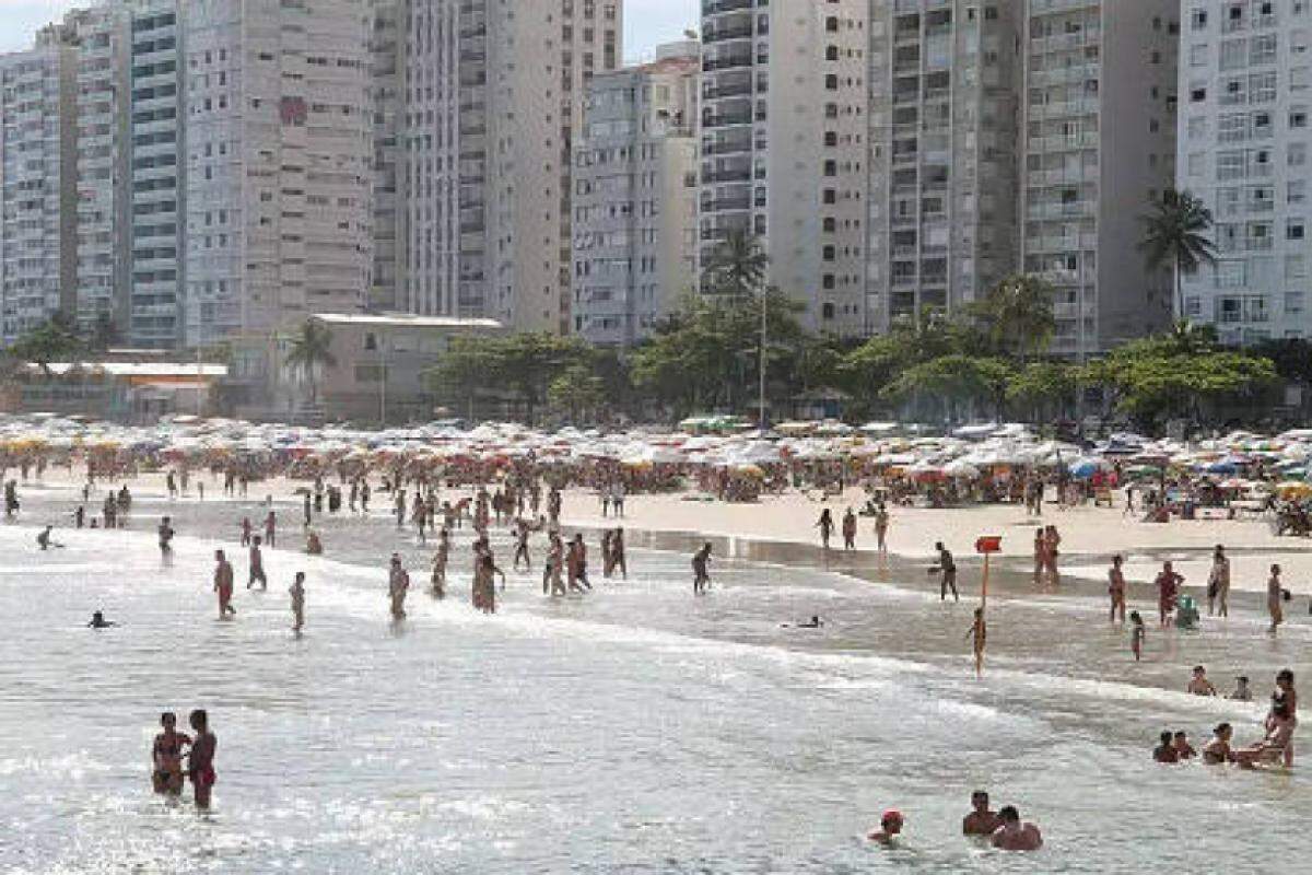 Prefeitura de Guarujá diz que houve aumento de 42% de queixas relacionadas a quadros de virose nos pronto-atendimentos