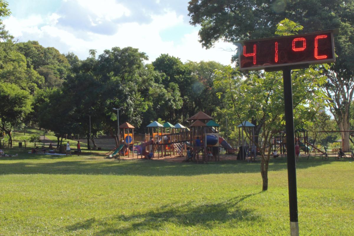 o período de 12 a 18 de fevereiro de 2025, poderá levar os termômetros a atingir 40°C