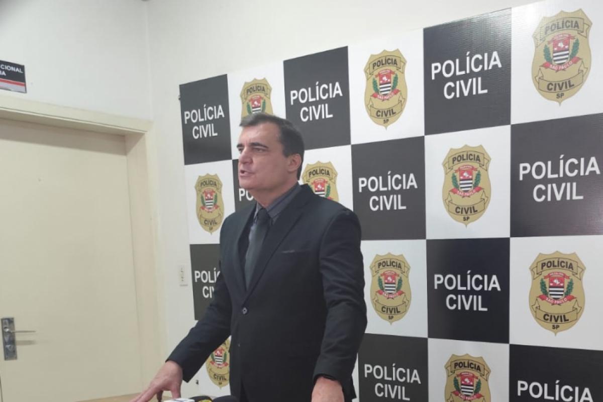 Delegado Getulio Silvio Nardo durante coletiva