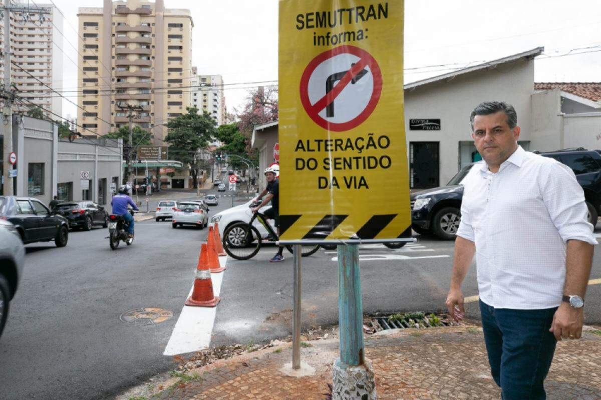Vereador Fábio Silva (Republicanos) intermediou pedido de comerciantes junto à Prefeitura