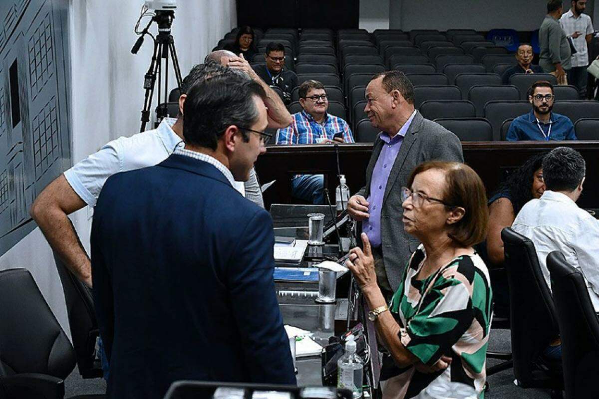 Vereadores de Araçatuba aprovam criação de comissões para buscar recursos ao Hospital Ritinha Prates e a uma casa de apoio para pacientes com câncer