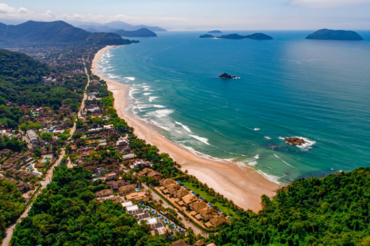 Praia de Juquehy, em São Sebastião