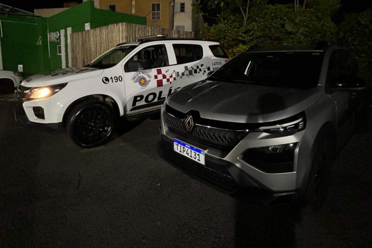 Polícia Militar prende dois homens acusados de sequestro, saques bancários e roubo de veículo na região do Ouro Verde, em Campinas.