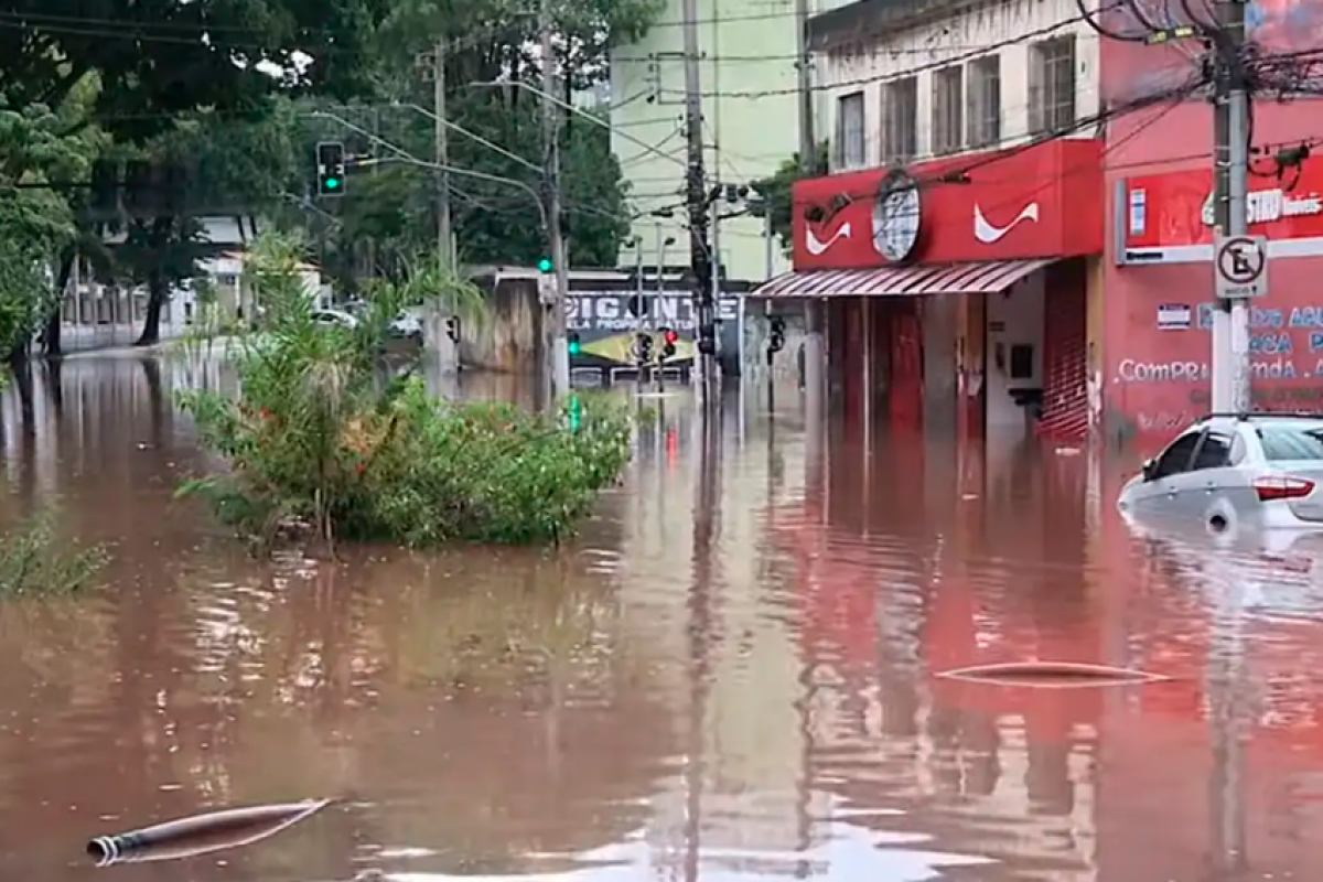 Alerta sobre chuvas em SP é da Defesa Civil do estado