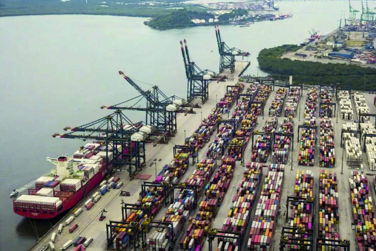 Setor industrial de Piracicaba teme efeitos das tarifas impostas pelos EUA, que podem afetar exportações e empregos locais.