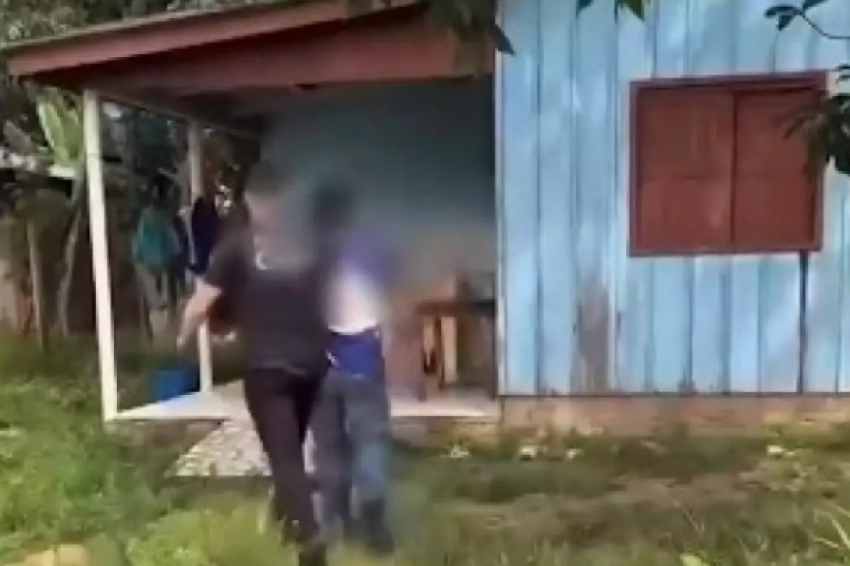 Segundo o delegado, o professor tocava as partes íntimas das crianças