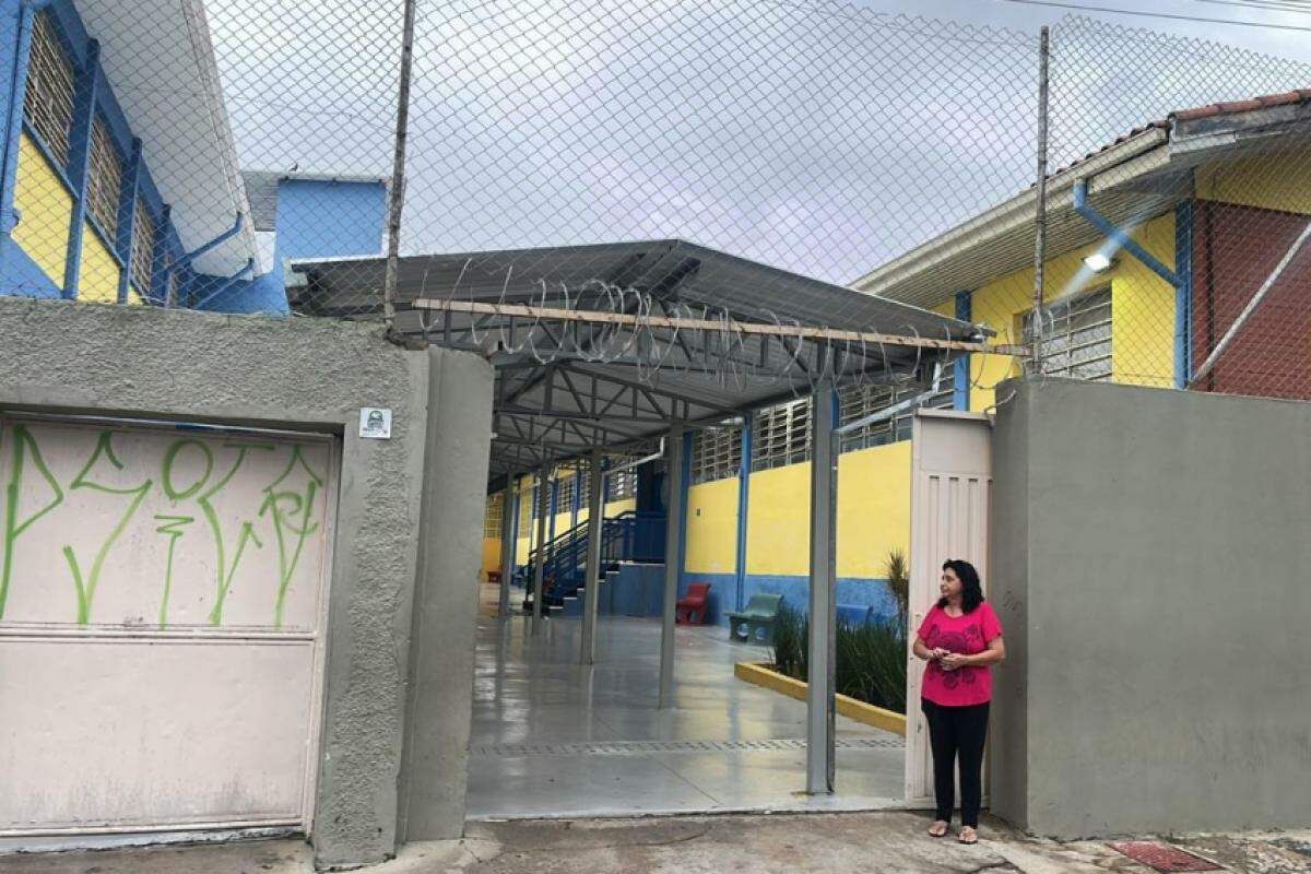 Escola Estadual 'David Carneiro Ewbank' nesta sexta feira, 25: sem aulas