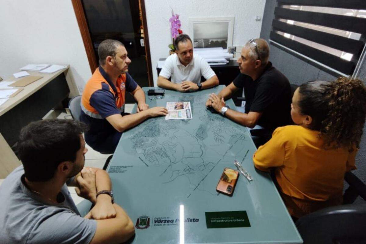 Encontro reforça medidas de prevenção e mobiliza gestores para reduzir riscos de queimadas no município