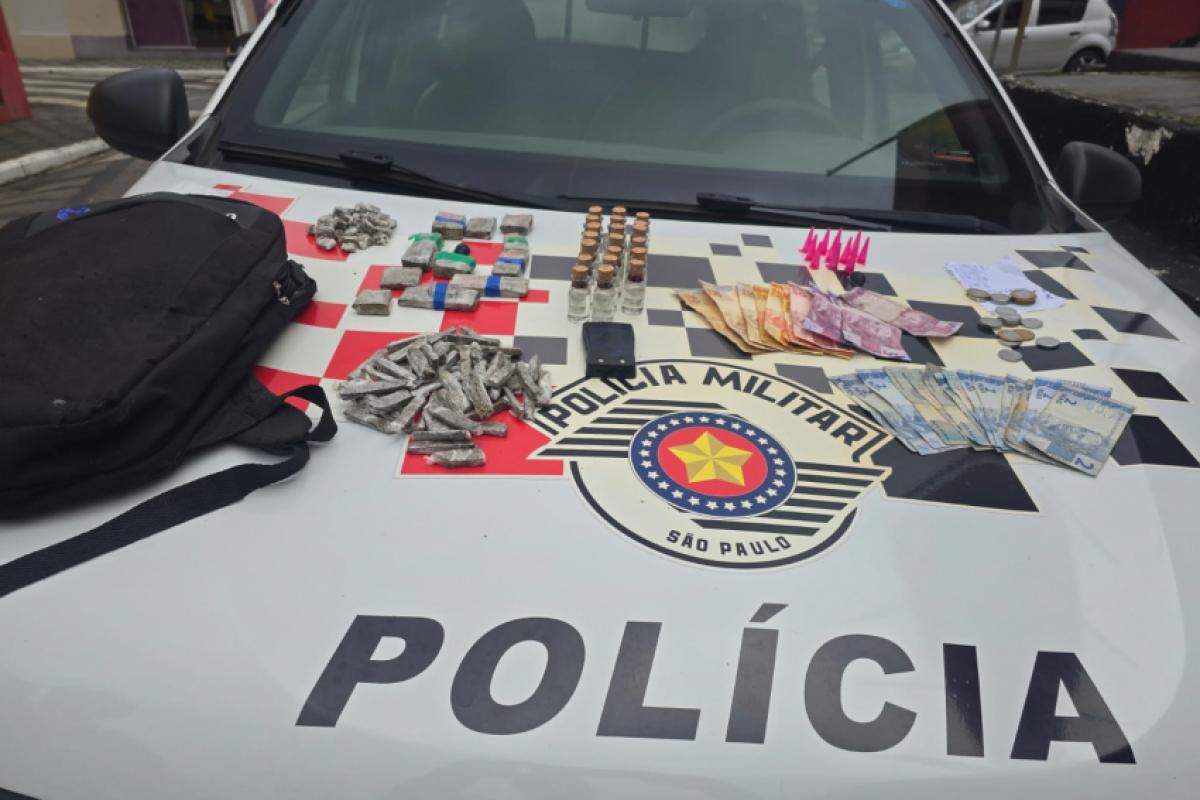 Drogas apreendidas pela Polícia Militar