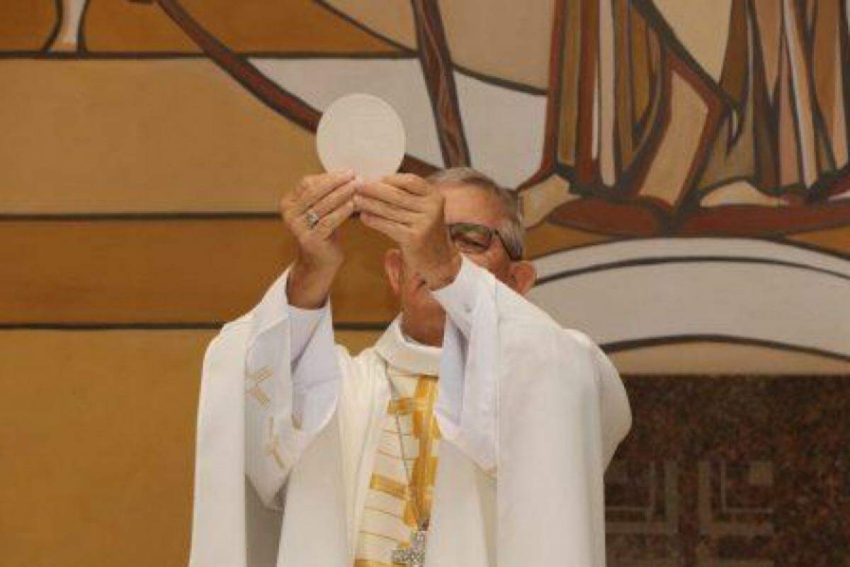 Programação especial inclui Tríduo Pascal, procissões e a Santa Missa presidida por Dom Sergio Krzywy, na Catedral