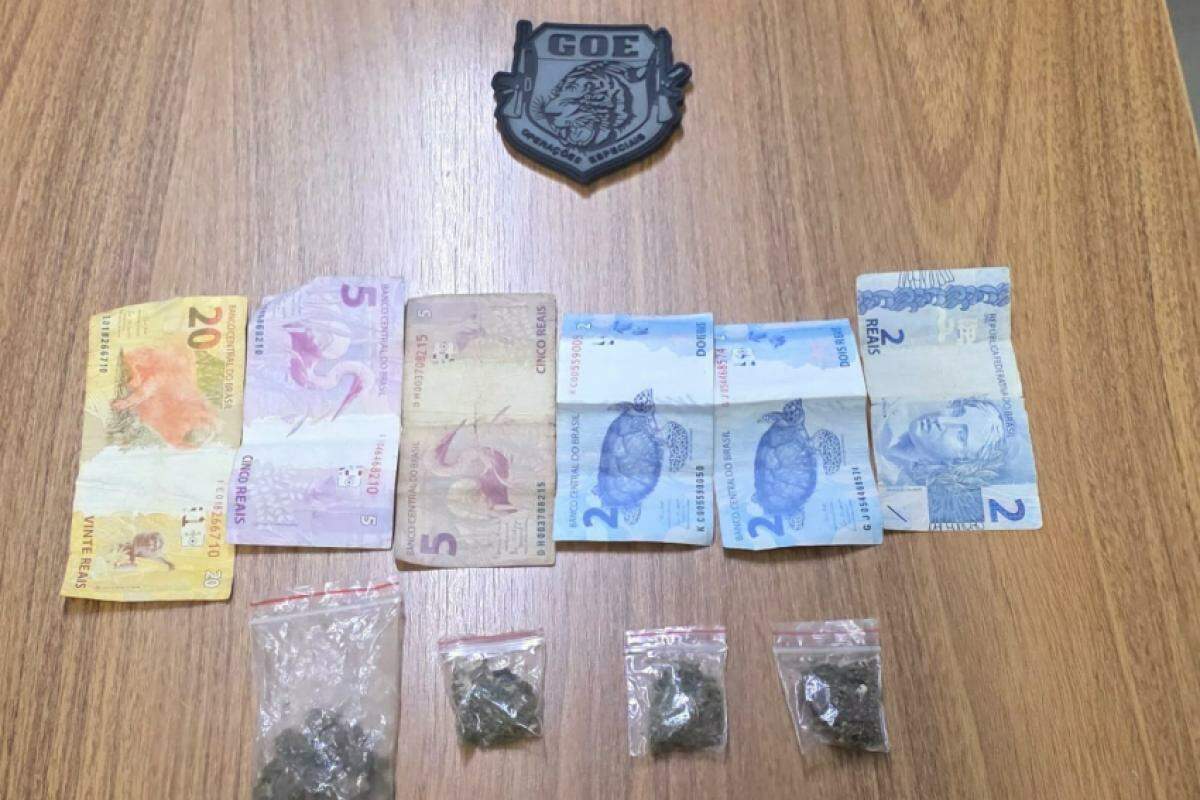 Suspeito foi detido pelo GOE com porções de maconha e confessou vender drogas adquiridas pela internet