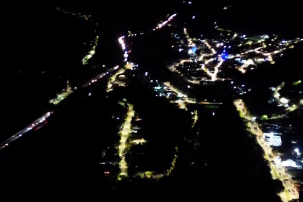 Imagens aéreas mostram movimento na Rodovia dos Tamoios