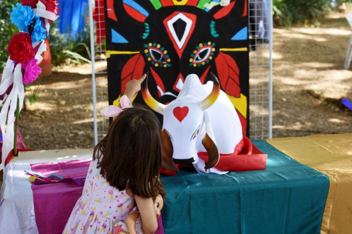 Celebração em Barão Geraldo resgata lenda afro-brasileira e reúne apresentações culturais, oficinas e a tradicional macarronada.