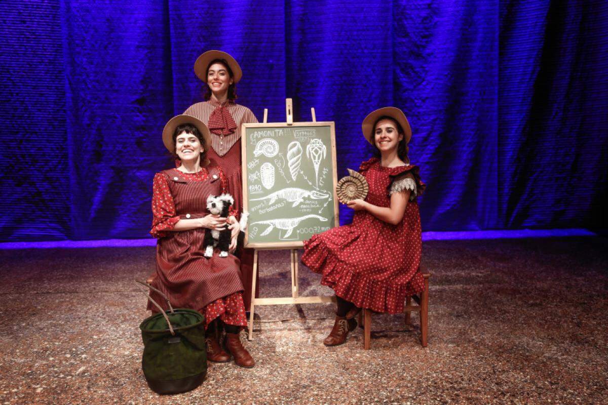 Mary e os Monstros Marinhos é opção de teatro lúdico com entrada gratuita para crianças de até 12 anos