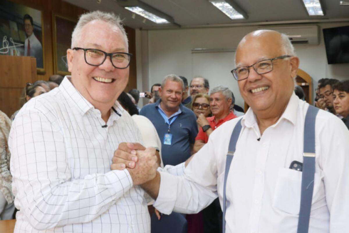Cesinha assume a Reitoria da Unicamp para o quadriênio 2025-2029, sucedendo Antonio Meirelles.