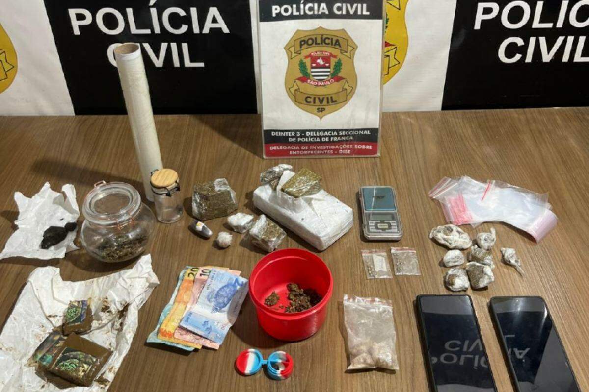 Itens apreendidos durante a operação da Dise