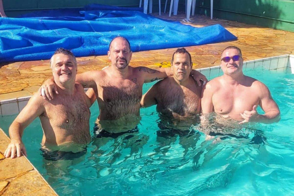Os campeões do time Guanda Baterias: Tobé Janeiro, Fábio Rodrigues, Leandro Souza e Claudinho Petroni