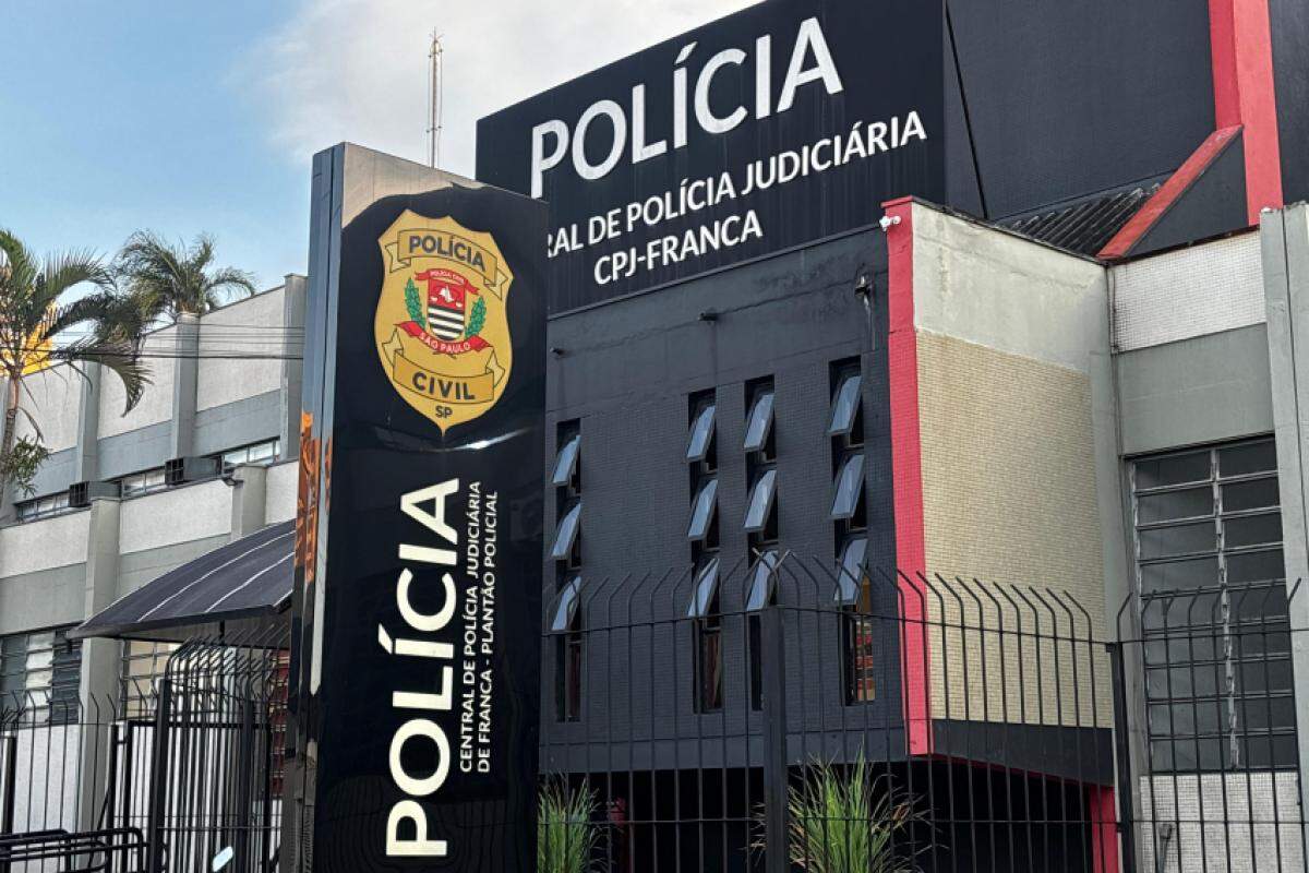 Central de Polícia Judiciária de Franca, onde as ocorrências foram registradas