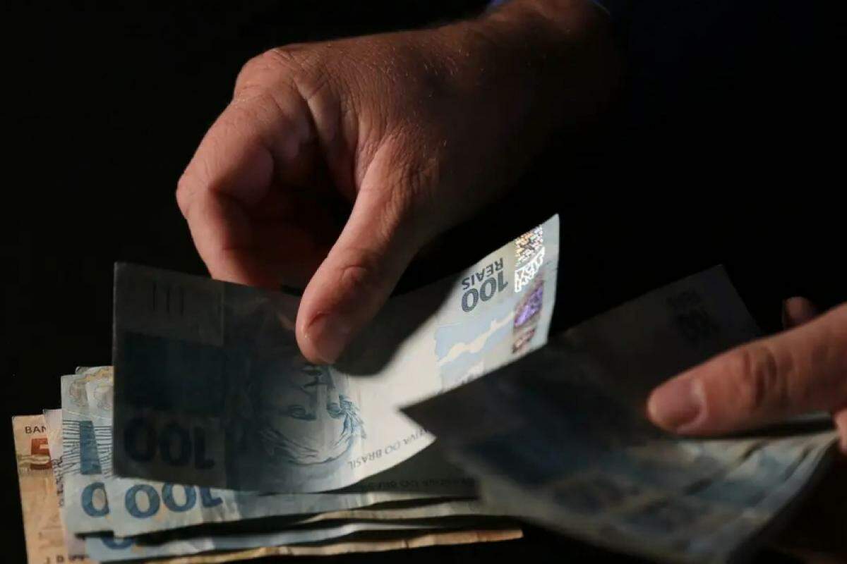 Francanos inadimplentes devem, em média, R$ 6.762,25