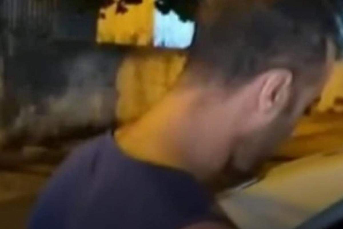 DJ durante a prisão no Rio de Janeiro