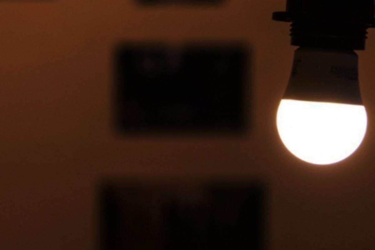 O morador do apartamento estava pagando o dobro do valor normal da conta de energia.