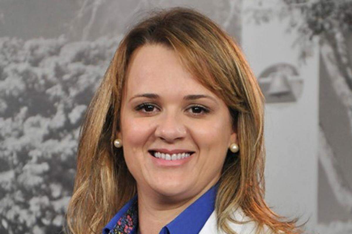 Luciana Maximino, professora do Departamento de Fono