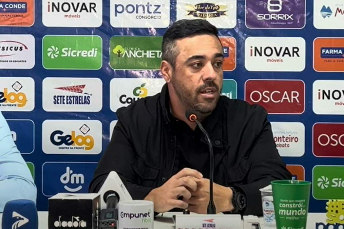 Marcelo Marelli, novo técnico da Águia