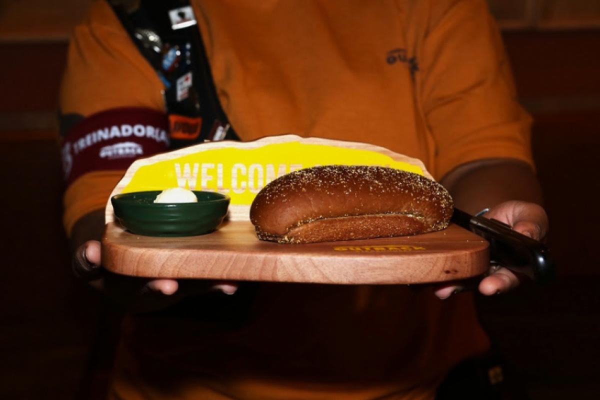 Outback Steakhouse oferece 92 vagas de emprego em unidade de Franca, às portas da inauguração