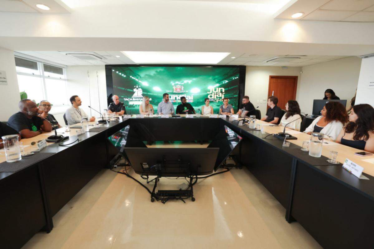O lançamento oficial aconteceu no Paço Municipal e contou com a presença de representantes da organização do evento e apoiadores