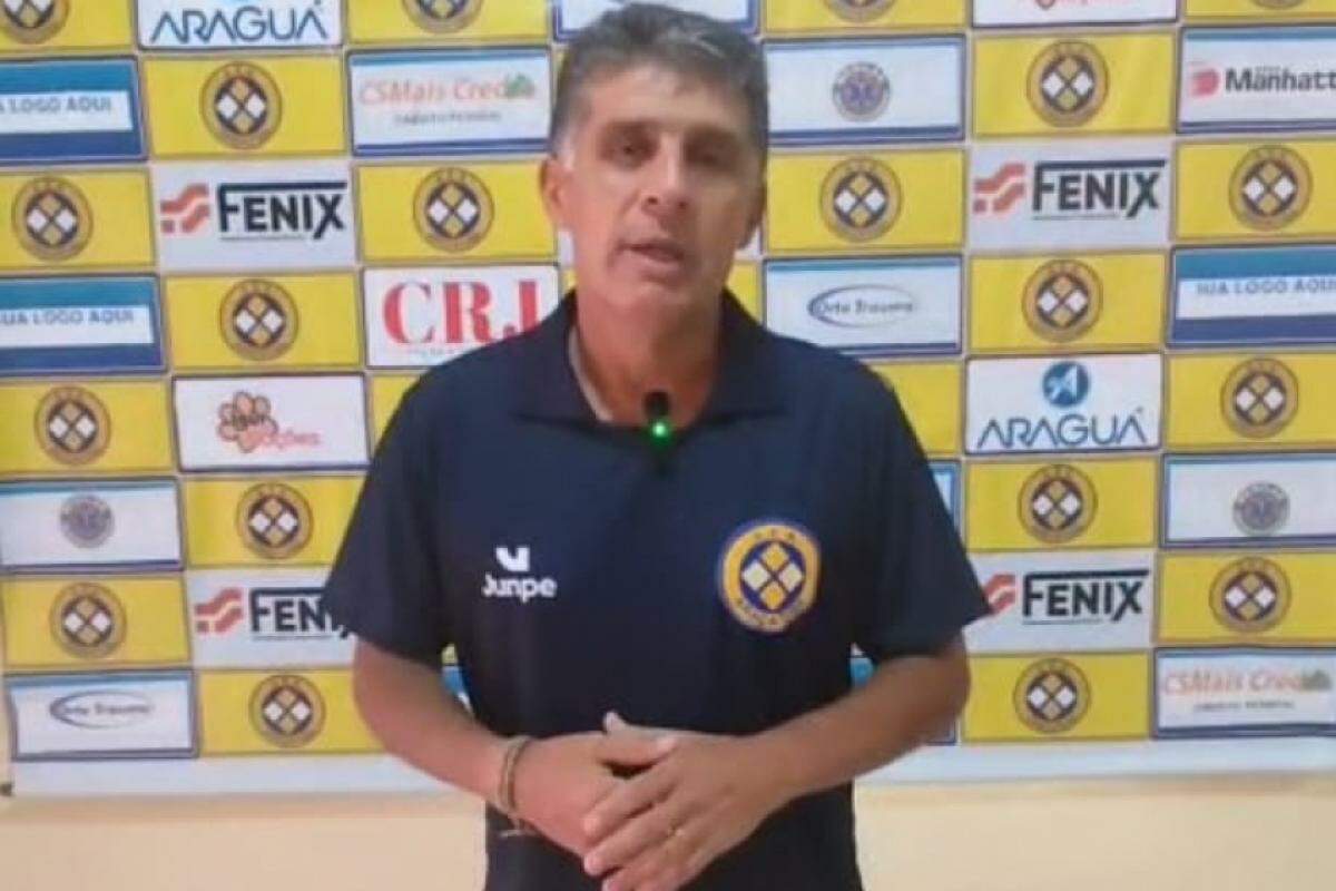 O técnico Wallace Lemos confia na força do elenco 