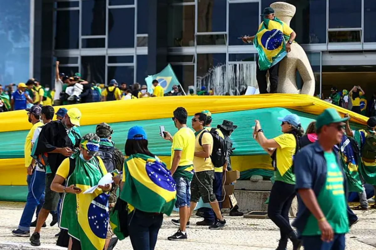 Manifestantes invadiram o Congresso, o STF e o Palácio do Planalto em 8 de janeiro de 2023  