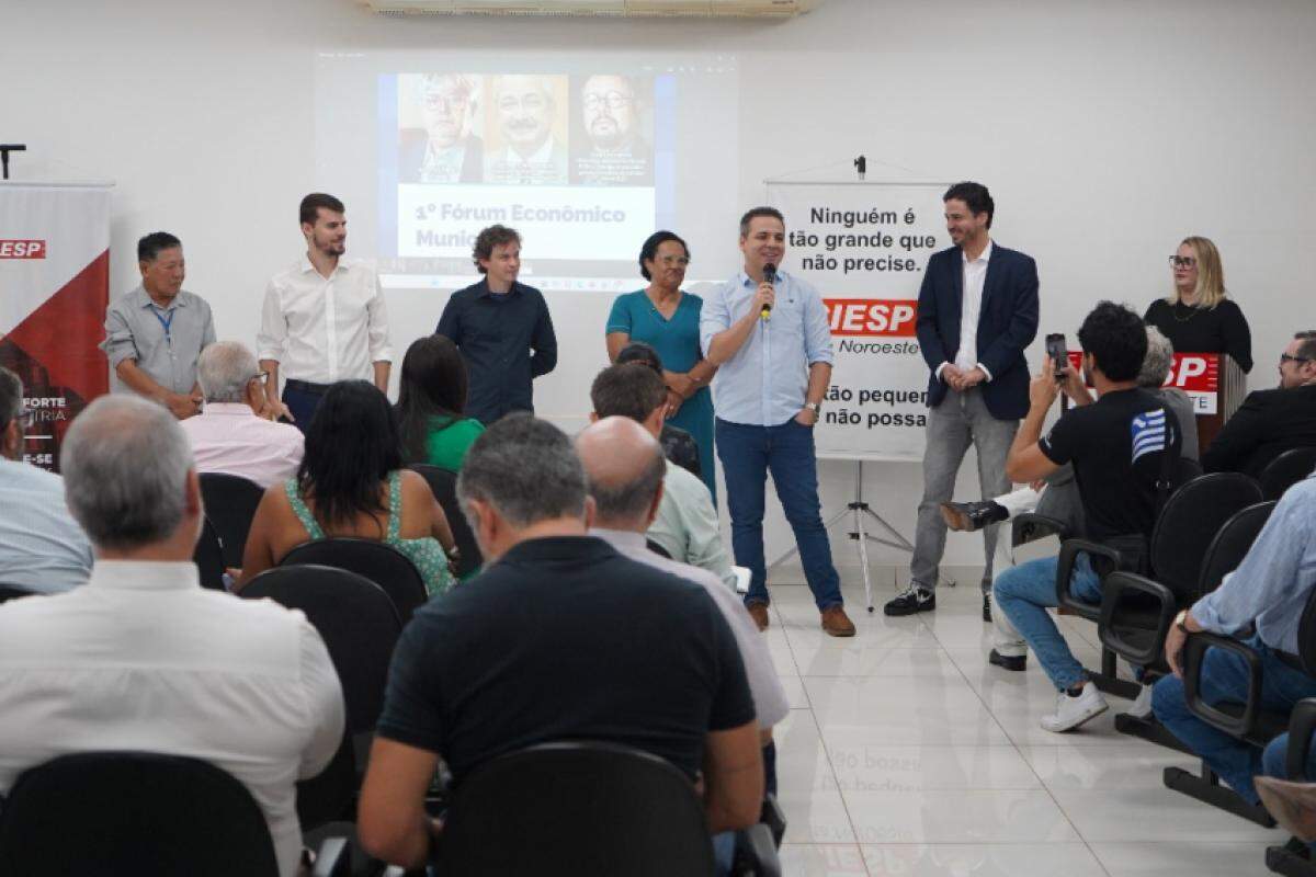 Evento reuniu empresários, autoridades e especialistas para debater livre mercado, inovação e atração de investimentos