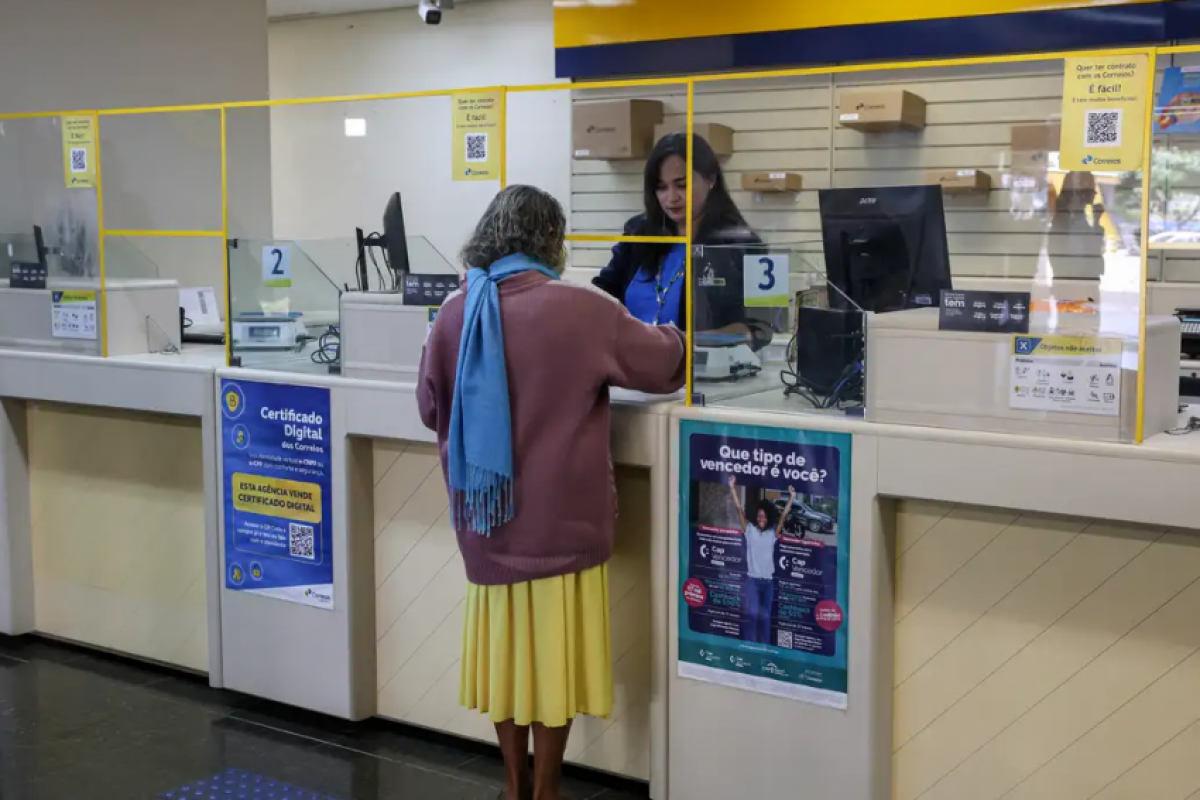 Atendimento começou hoje nas mais de 5 mil agências da estatal