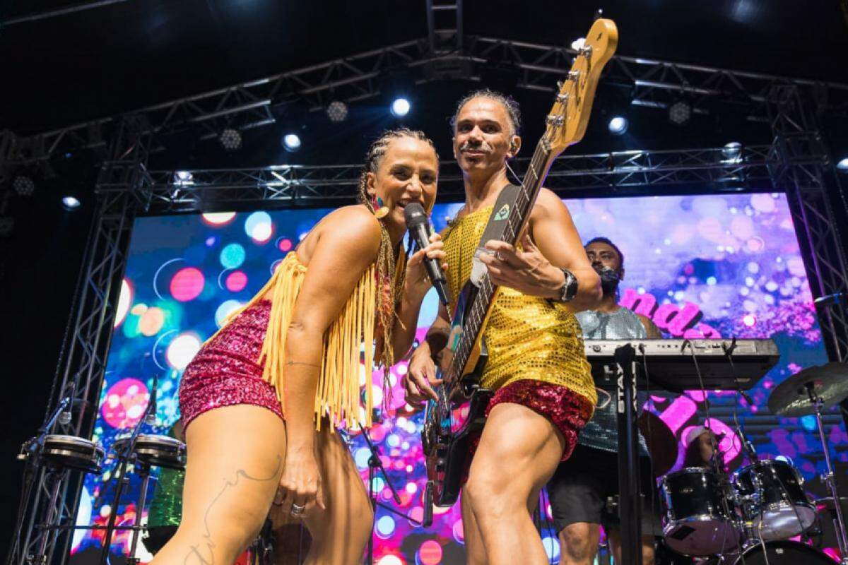 Programação conta com música ao vivo