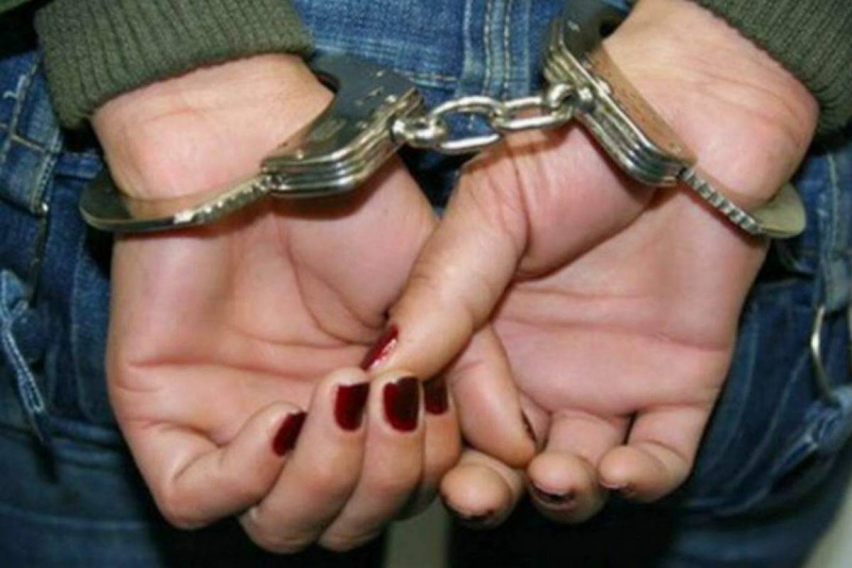 A criminosa foi capturada e levada para o sistema carcerário