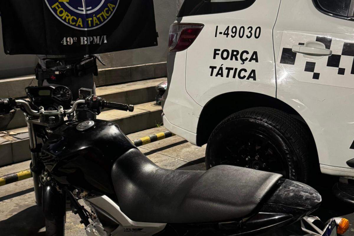 A moto havia sido furtada recentemente em Jundiaí e foi recuperada