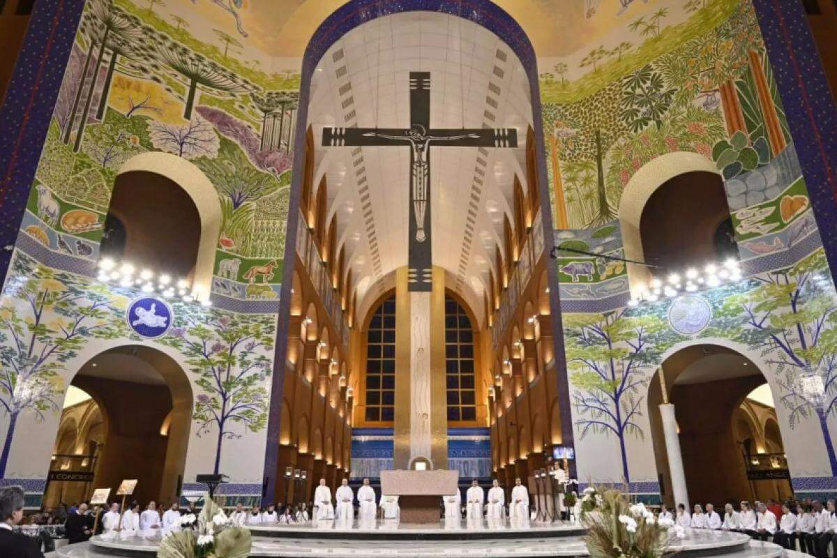 Missa em ação de graças pela entrega da Fachada Leste do Santuário Nacional de Aparecida
