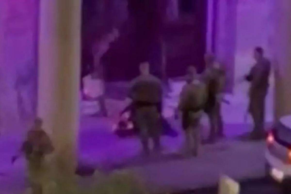 Imagens registraram o momento das agressões 