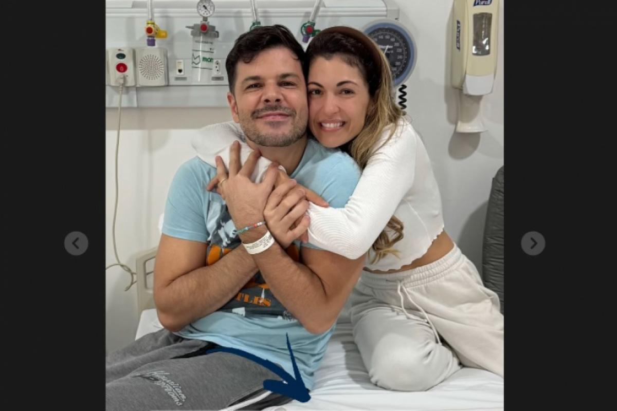 Kelly Maria ao lado de Jonas Almeida antes da cirurgia
