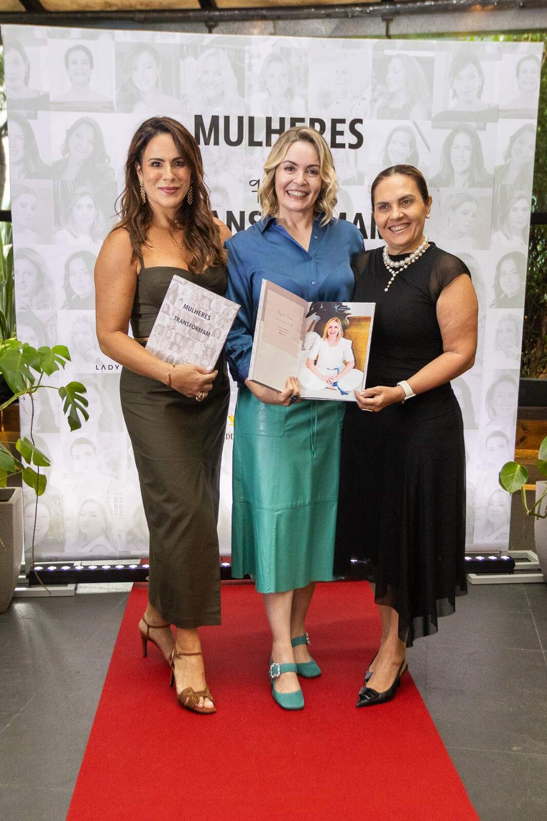 Debora Aguillar, Regina Pocay e Isamara Menezes