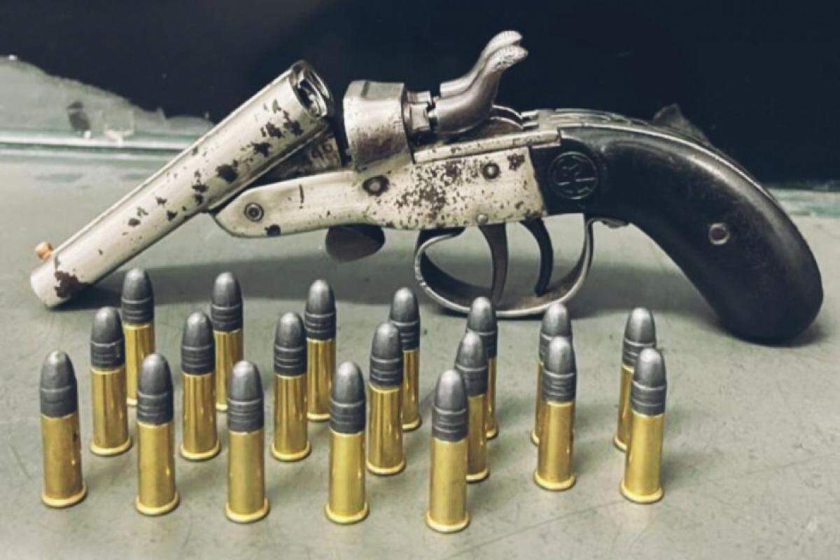 Arma apreendida em São José dos Campos
