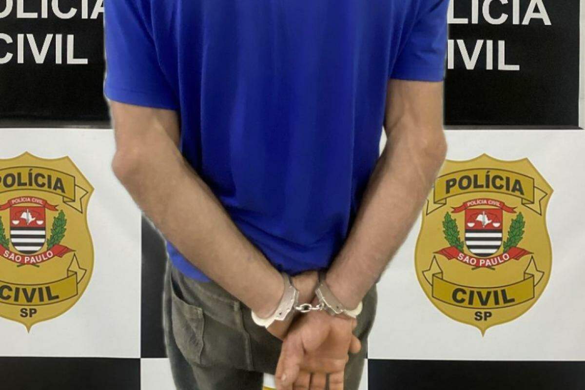Homem foi preso pela polícia 