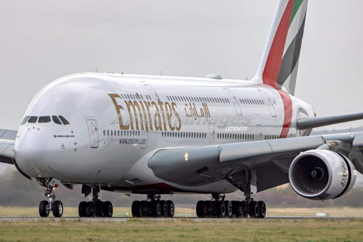 Avião da Emirates passou por Ubatuba e assustou