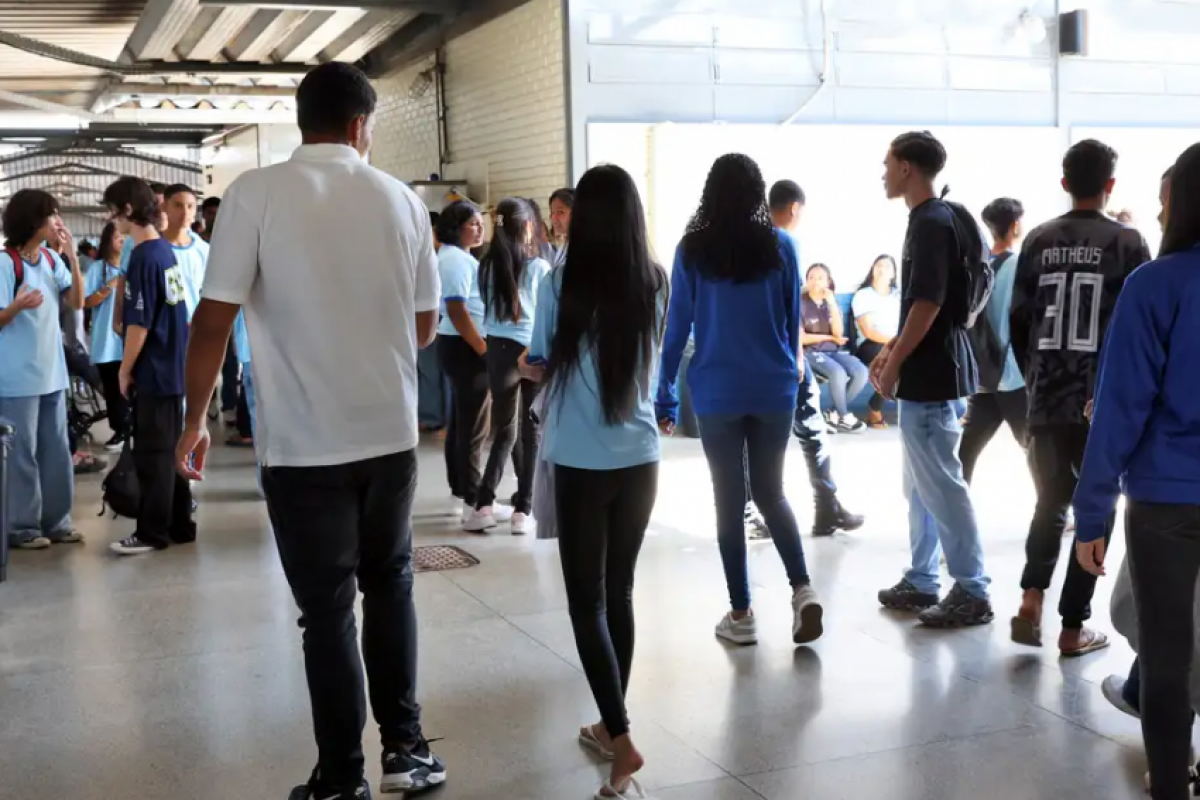 Valor pode chegar a R$ 9,2 mil por?beneficiário ao longo do curso