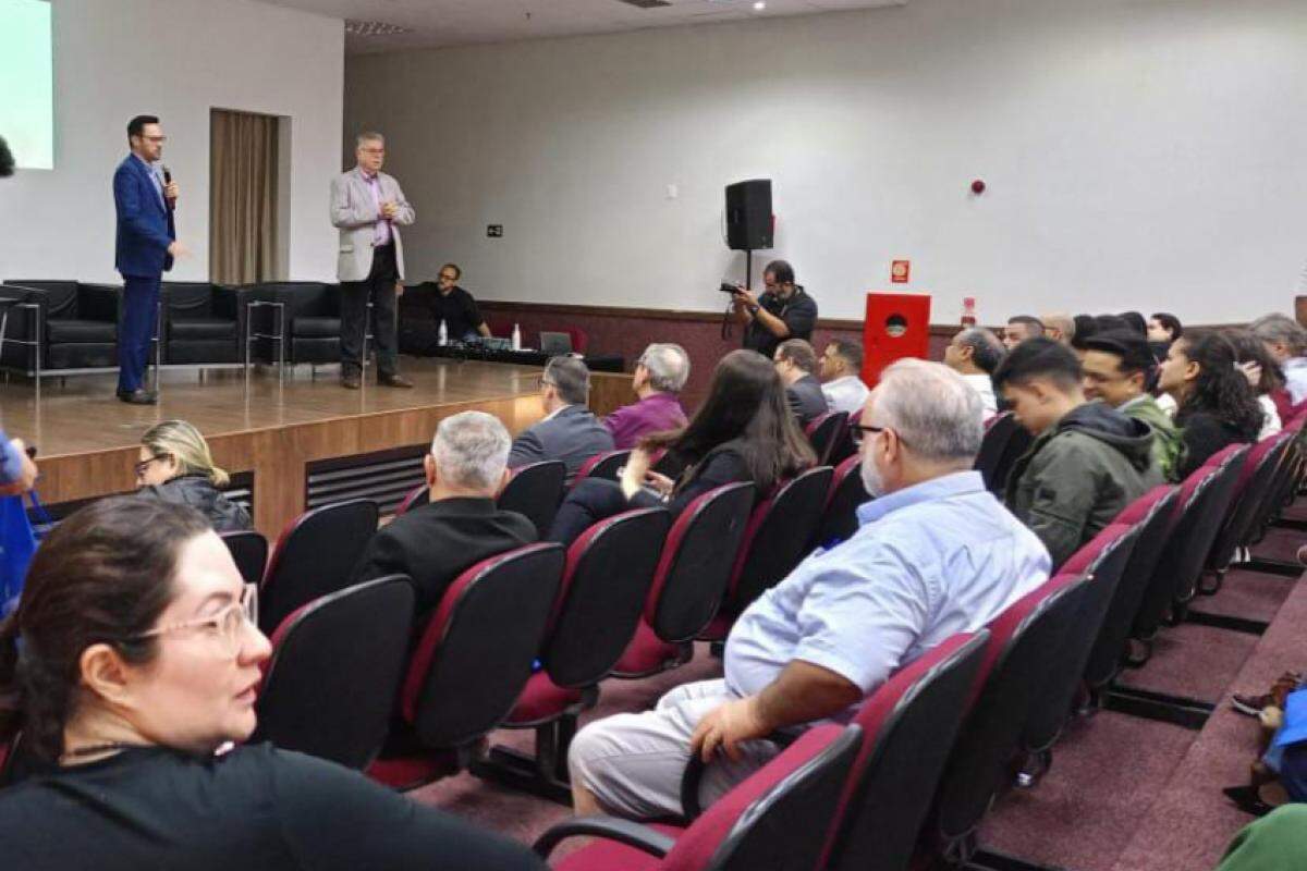 Hoffman esteve em Jundiaí e falou sobre integração regional 